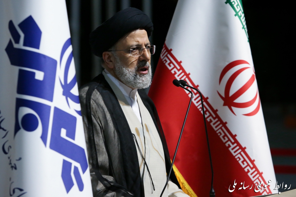 رئیسی چهره به چهره با جوانان