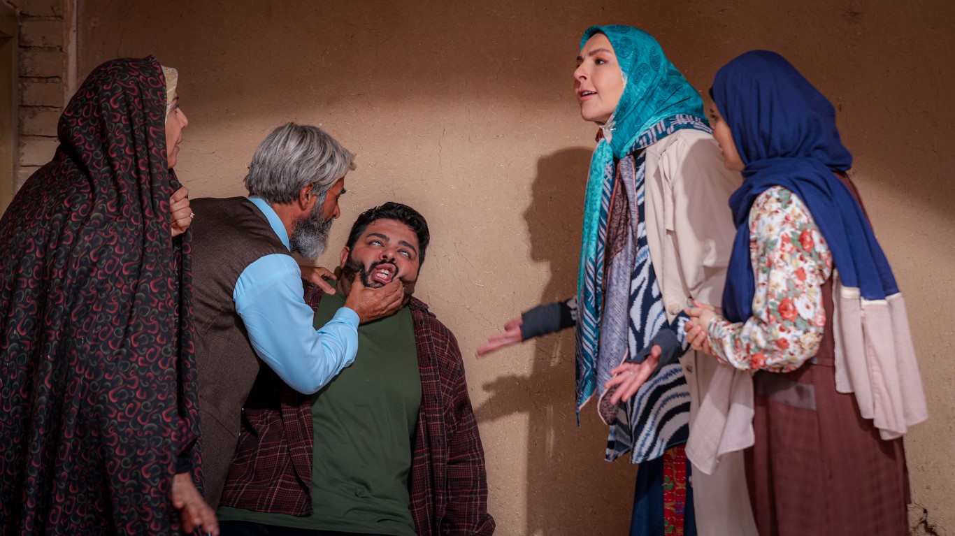 آغاز تصویربرداری سریالی دیگر از سیمافیلم/ «بادار» کلید خورد
