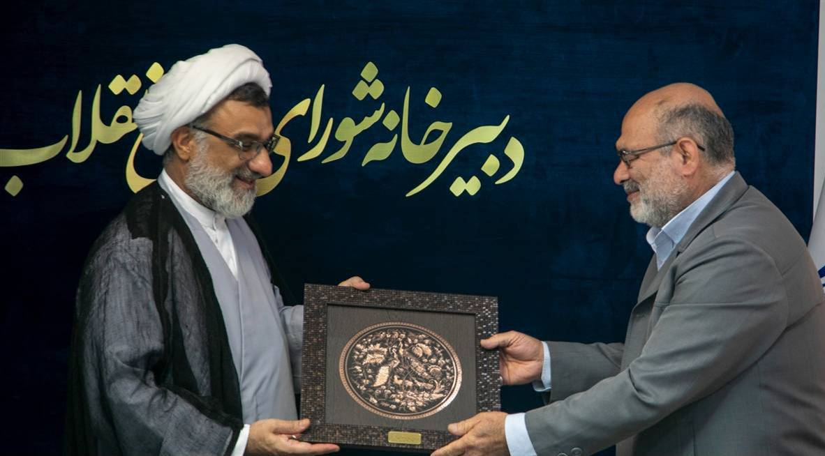 تقدیر شورای عالی انقلاب فرهنگی و سازمان اوقاف از رادیو اربعین