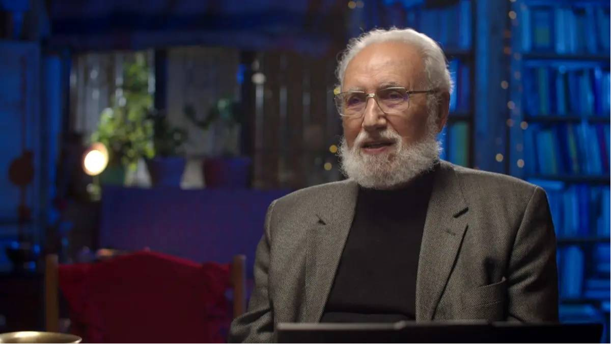 پخش برنامه تلویزیونی «قرآن و جامعه» از شبکه یک
