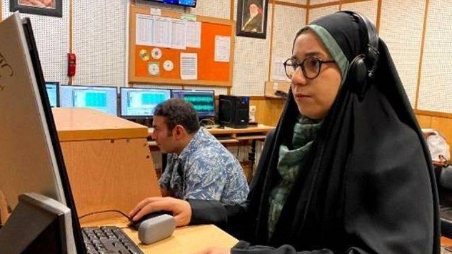 رادیو باید همیشه پر قدرت بماند که دل‌های مردم آرام و امیدوار باشد
