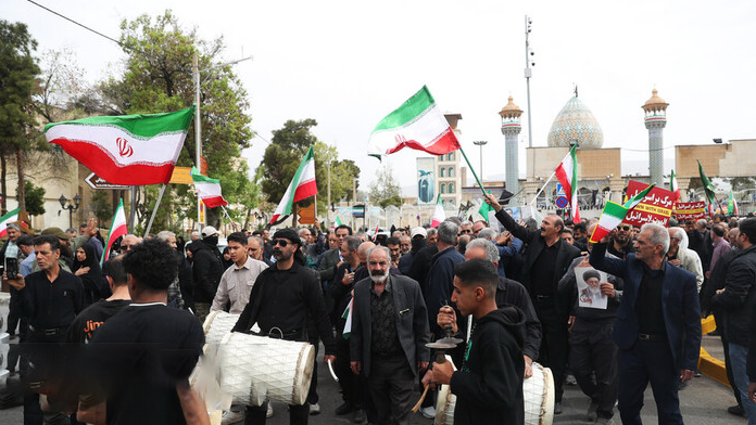 وحدت در خط مقدم جنگ روایت‌ها