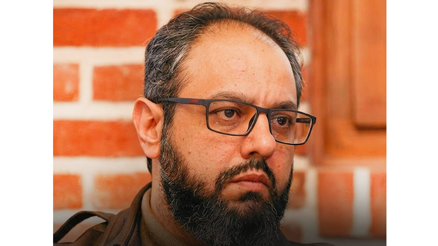 «سرو، سپید، سرخ»؛ ثبت یک یادگار هنری از روزهای بحران با روحیه‌ای وطن‌دوستانه