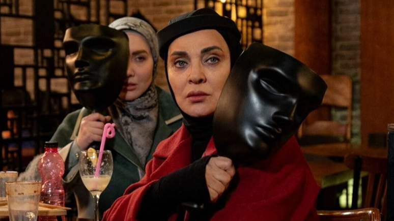 وظیفه هنرمند گفتن از درد جامعه‌اش است
