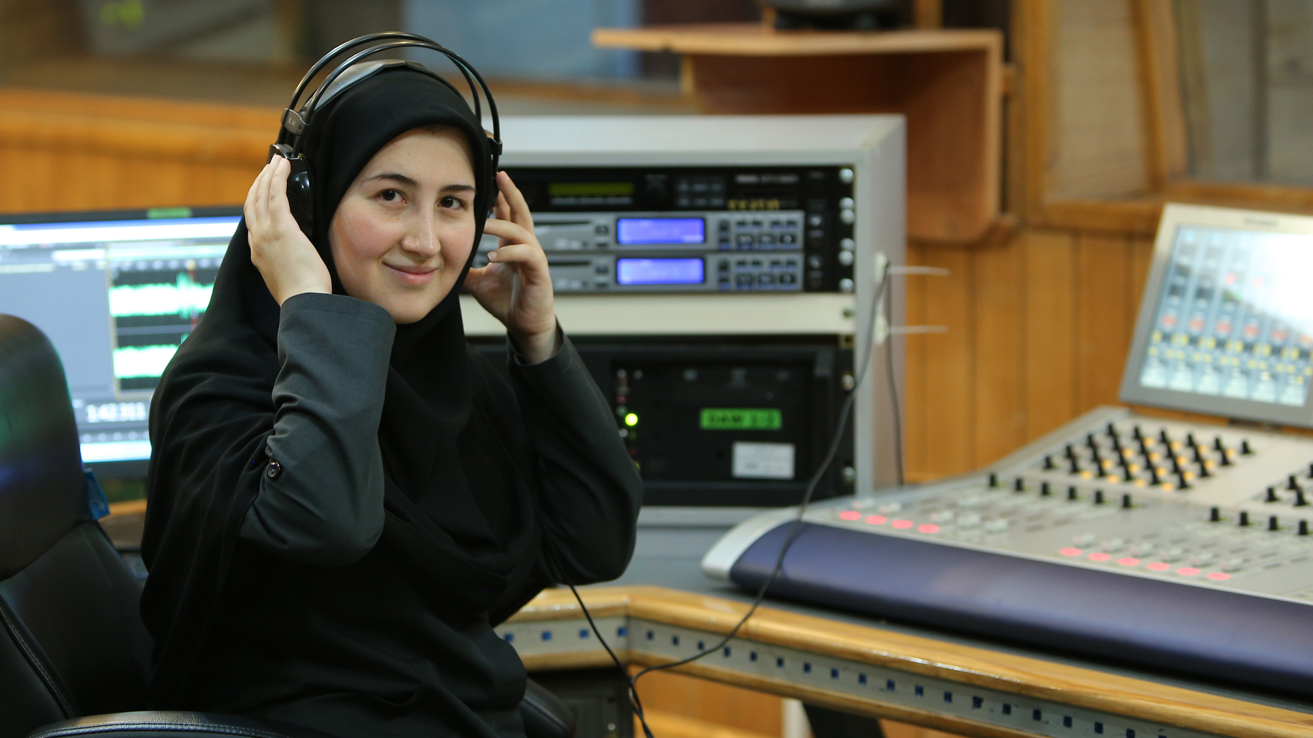 «ستاره‌ها خاموش نمی‌شوند»؛ روایت شب نخست جنگ