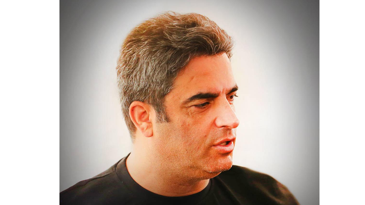 منوچهر هادی: «صفا با خانواده» بهتر از کمدی‌های شبکه خانگی است