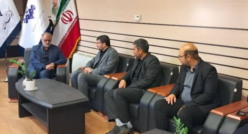 حضور نمایندگان دولت در رسانه استانی / برپایی «میز خدمت رسانه‌ای»