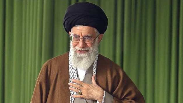 از پنجره کتاب به نگاه فرهنگی امام شهید می‌رسیم