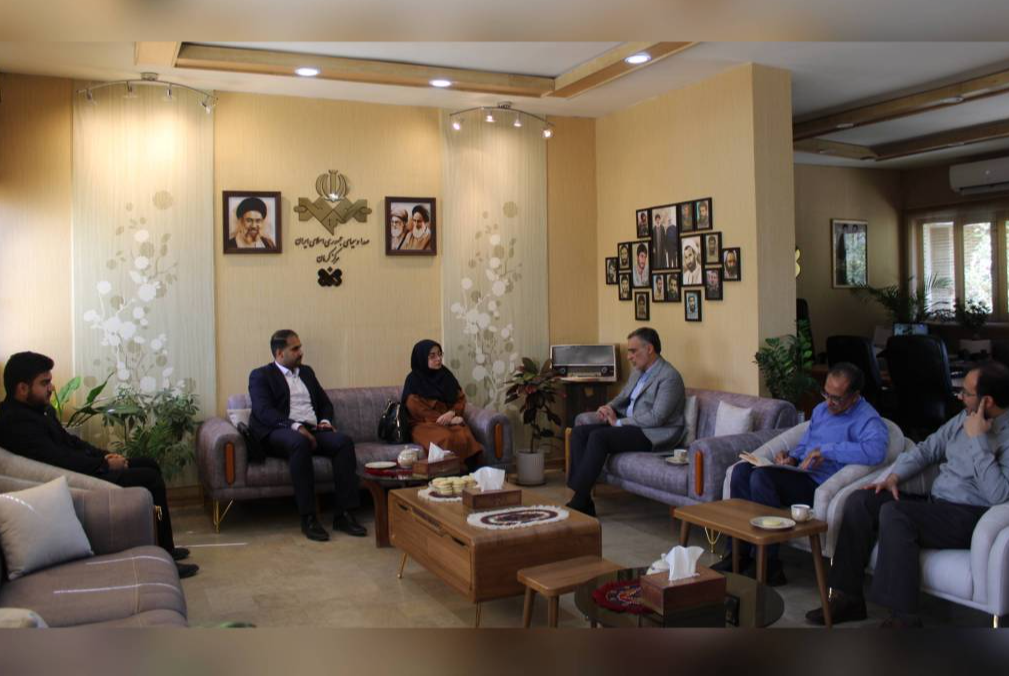 تولید برنامه‌های فاخر، نوآورانه و جریان‌ساز با محوریت جوانان