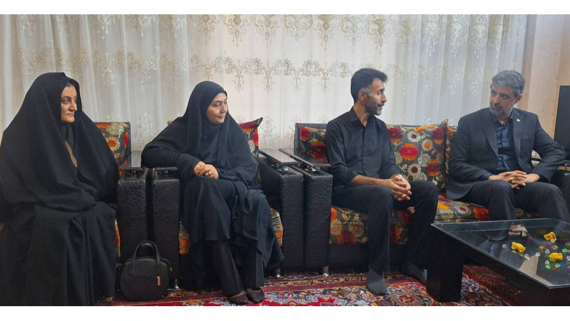 خون پاک شهیدان، پیشران ملت مبعوث است