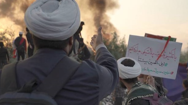 «زندگی در سرزمین اربعین»؛ روایت خادمان پاکیزگی مسیر نجف تا کربلا