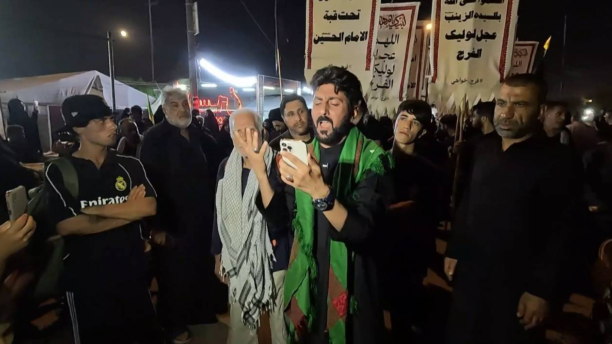 «الحسینی المقاوم»؛ روایت ادبیات مقاومت در مسیر اربعین از قاب شبکه جهانی الکوثر