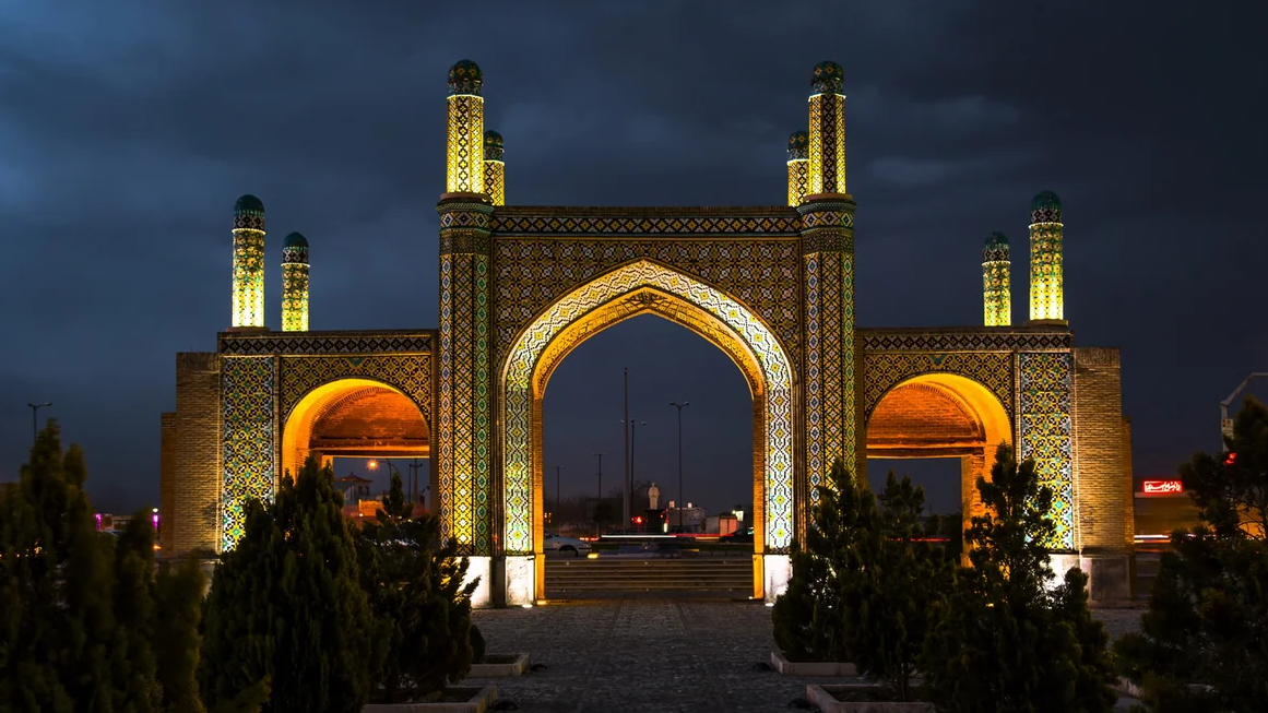 از نمایش «دیار مادری» تا بیش از 700 عنوان اثر تولیدی