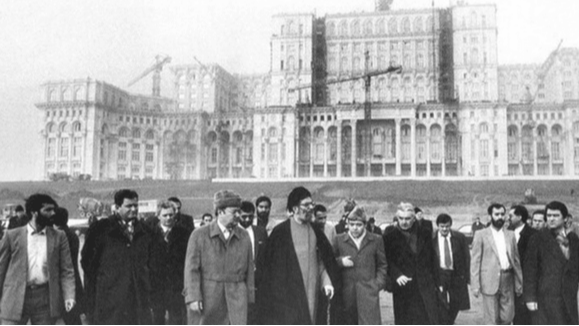 مستندی از سفر امام شهید به سارایوو