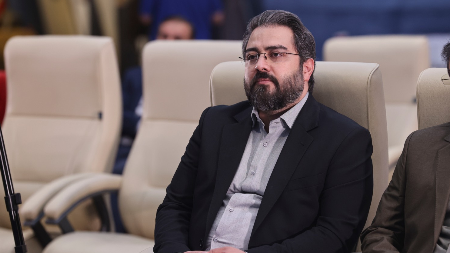 تداوم پخش صداوسیما در جنگ، جلوه‌ای از پایداری ملی بود
