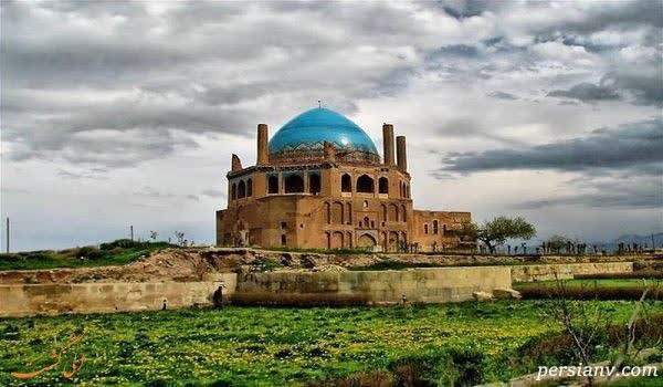 همه چیز درباره «سرزمین پدری»