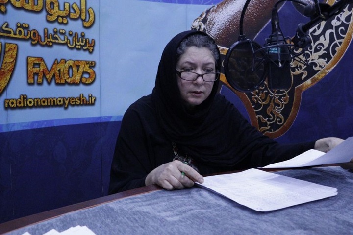 «آیینه» را از دو شبکه رادیویی بشنوید