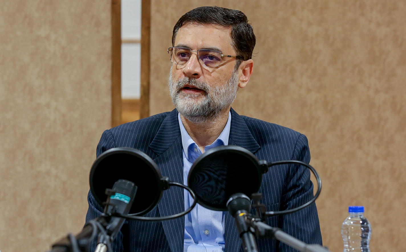 قاضی زاده‌هاشمی در دومین گام