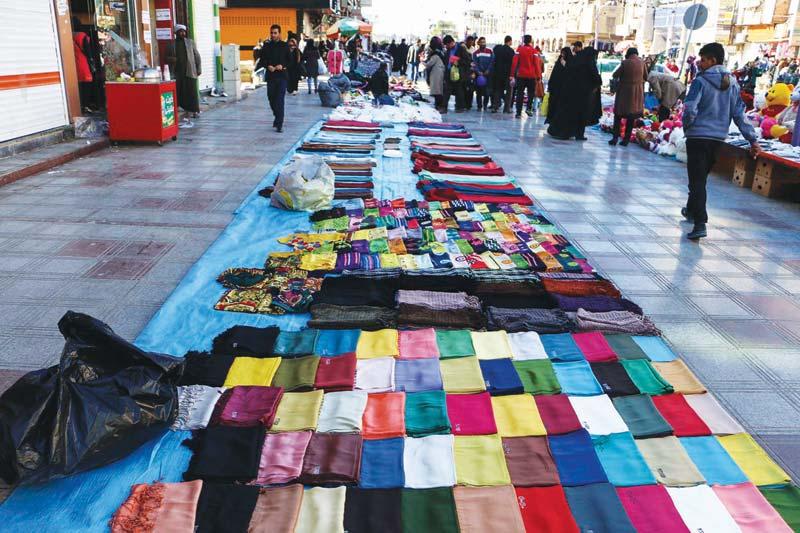 ساماندهی دستفروشان تهران زیر ذره‌بین رادیو گفت‌وگو