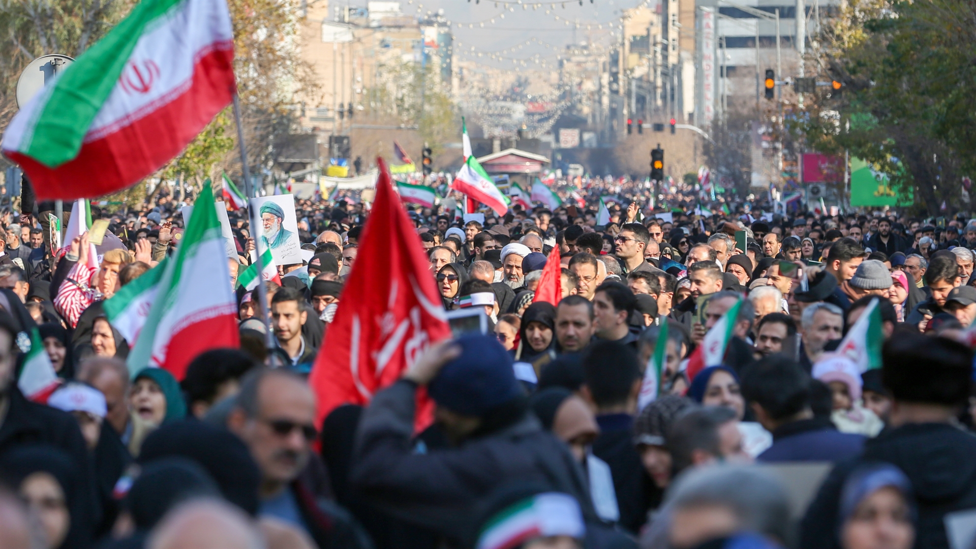 جشنی به‌ وسعت ایران مقتدر