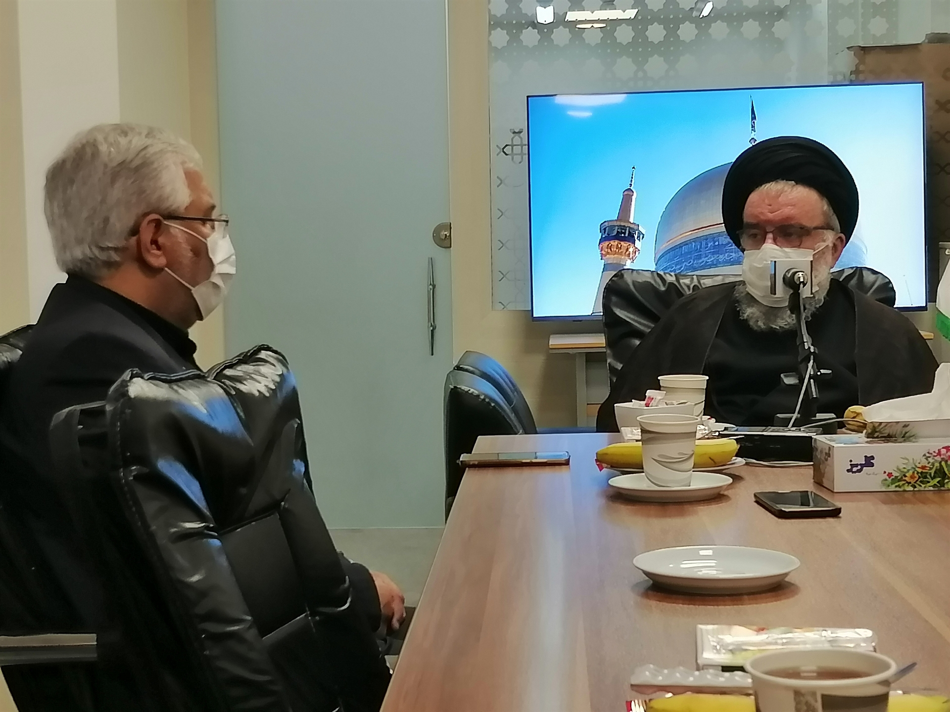 بازدید آیت الله خاتمی، عضو هیئت رئیسه مجلس خبرگان رهبری از رادیو زیارت